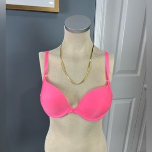 Victoria’s Secret size 38B  hot pink